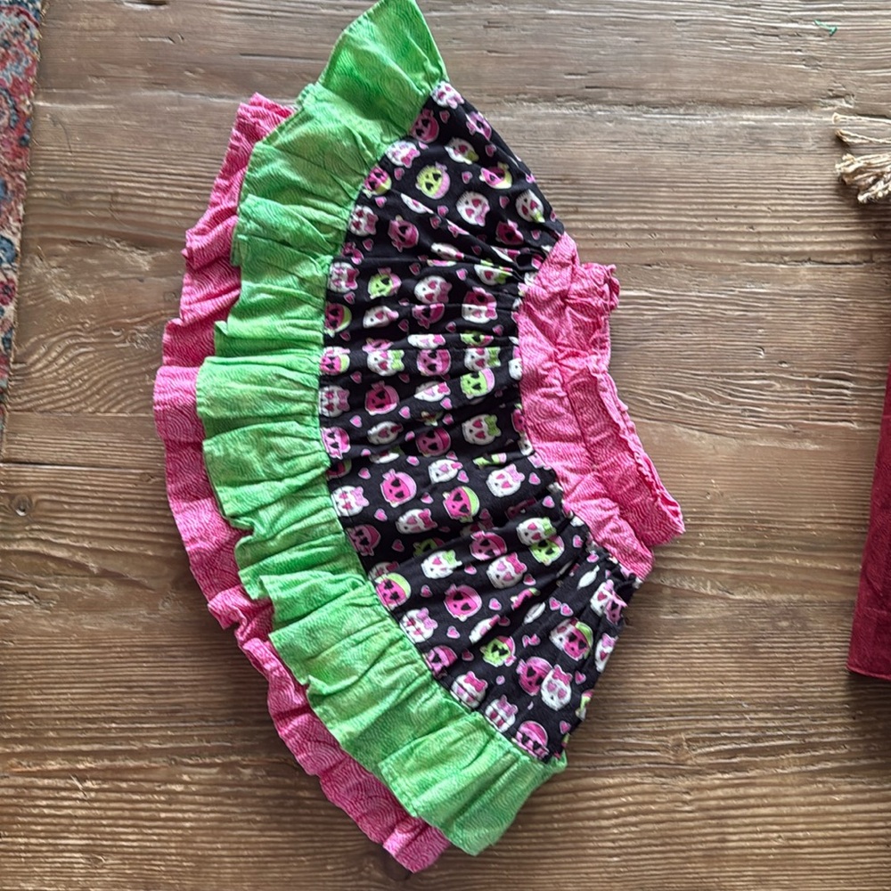 Handmade ruffle hearts & skull Skirt - see measurements for toddler